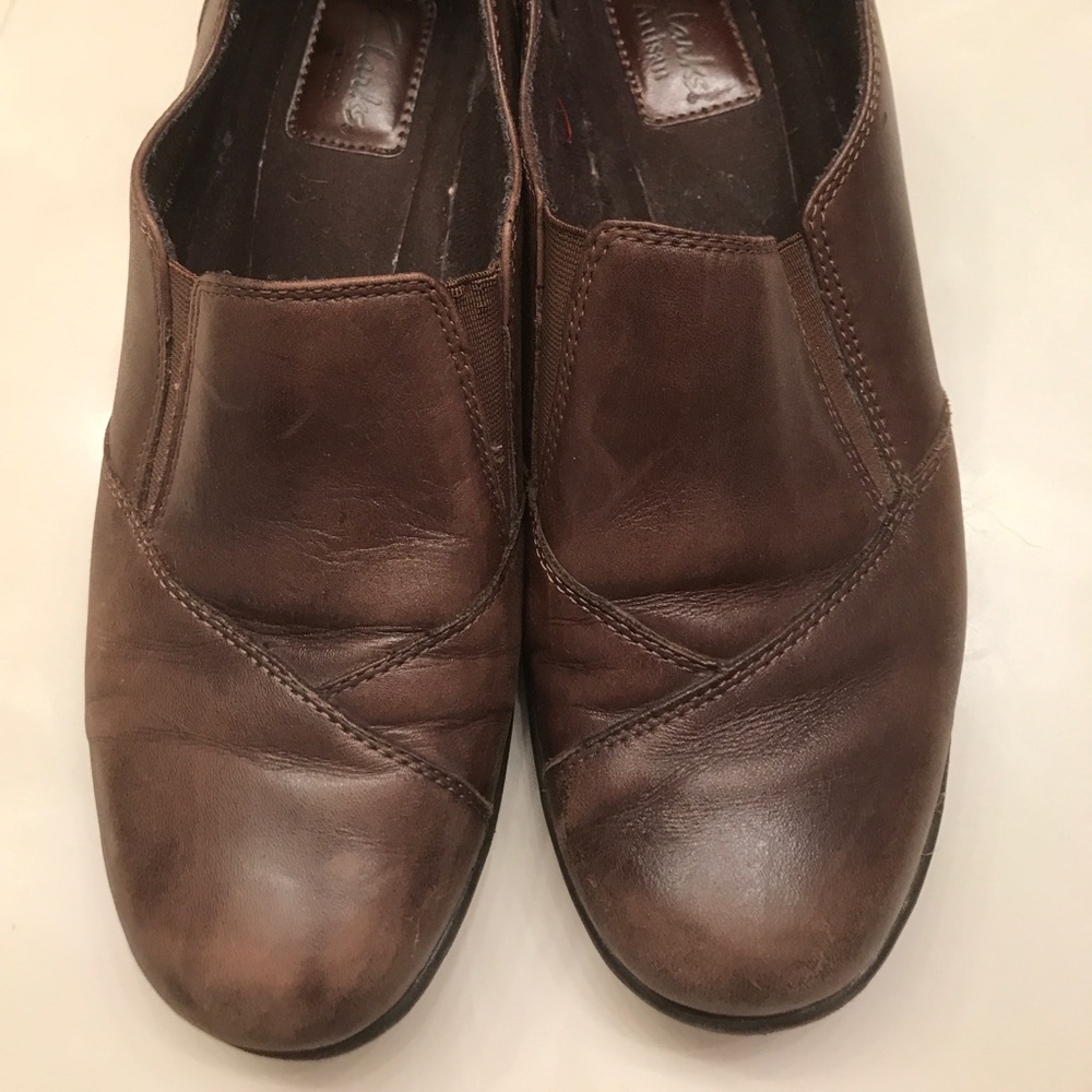 Clarks brown leather loafers